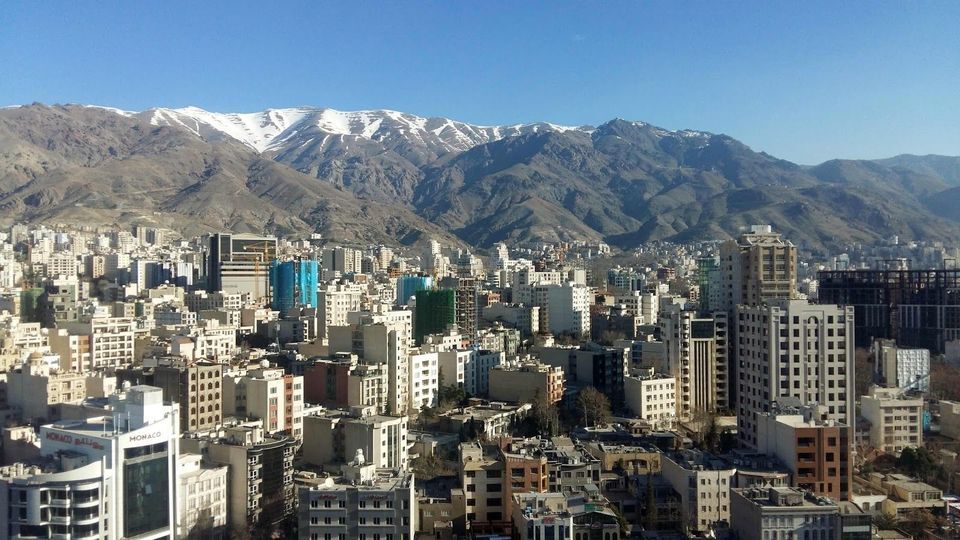 ساخت و ساز روی خط گسل