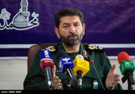 فرمانده سپاه تهران: ورود بسیج به عرصه عفاف و حجاب/ تشکیل شورای امر به معروف در ادارات به دبیری بسیج/آغاز تذکرات زبانی بسیجی‌ها در معابر، مراکز تجاری و مترو