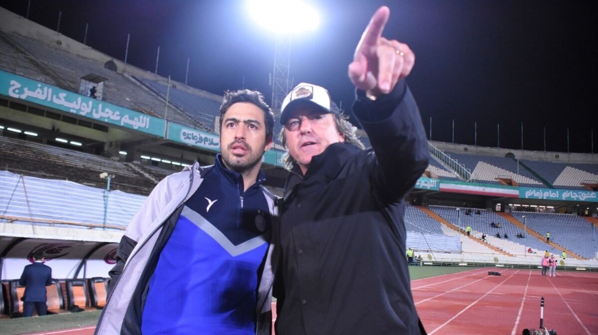 این اتفاقات به هواداران، کادرفنی و بازیکنان استقلال ضربه زد این اتفاقات به هواداران، کادرفنی و بازیکنان استقلال ضربه زد