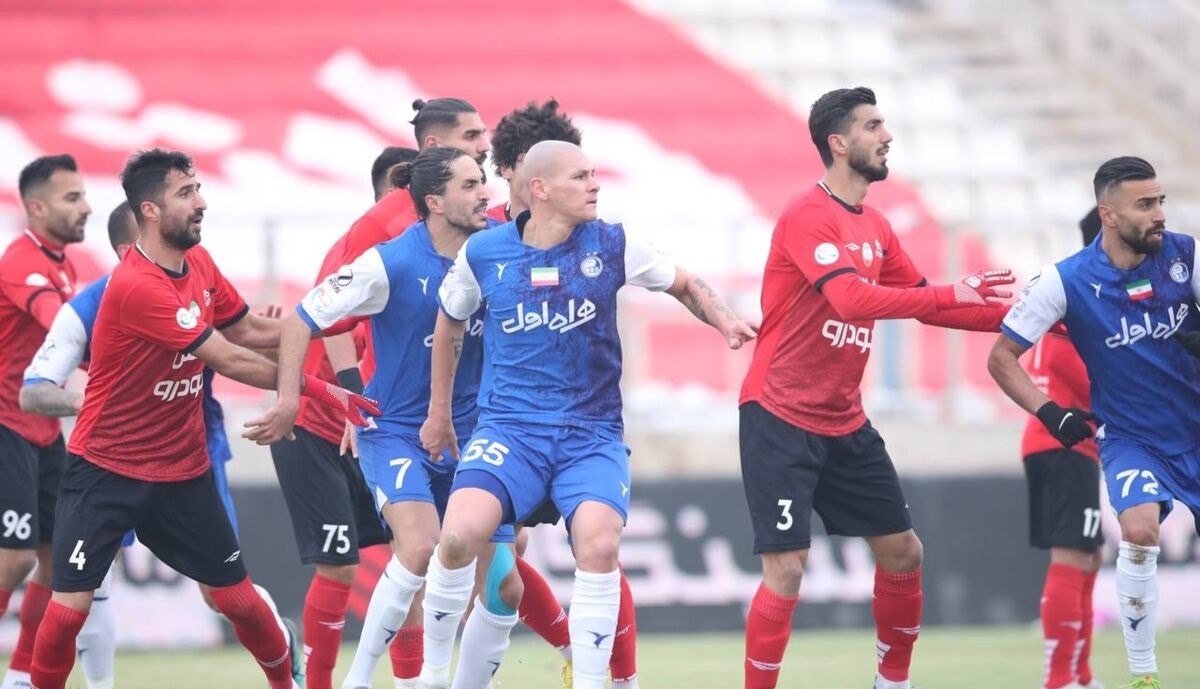 پرسپولیس بالاخره به استقلال رسید پرسپولیس بالاخره به استقلال رسید