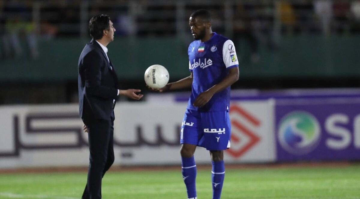 ستاره استقلال فصل را از دست داد ؟ قوز بالا قوز ساپینتو ستاره استقلال فصل را از دست داد ؟ قوز بالا قوز ساپینتو