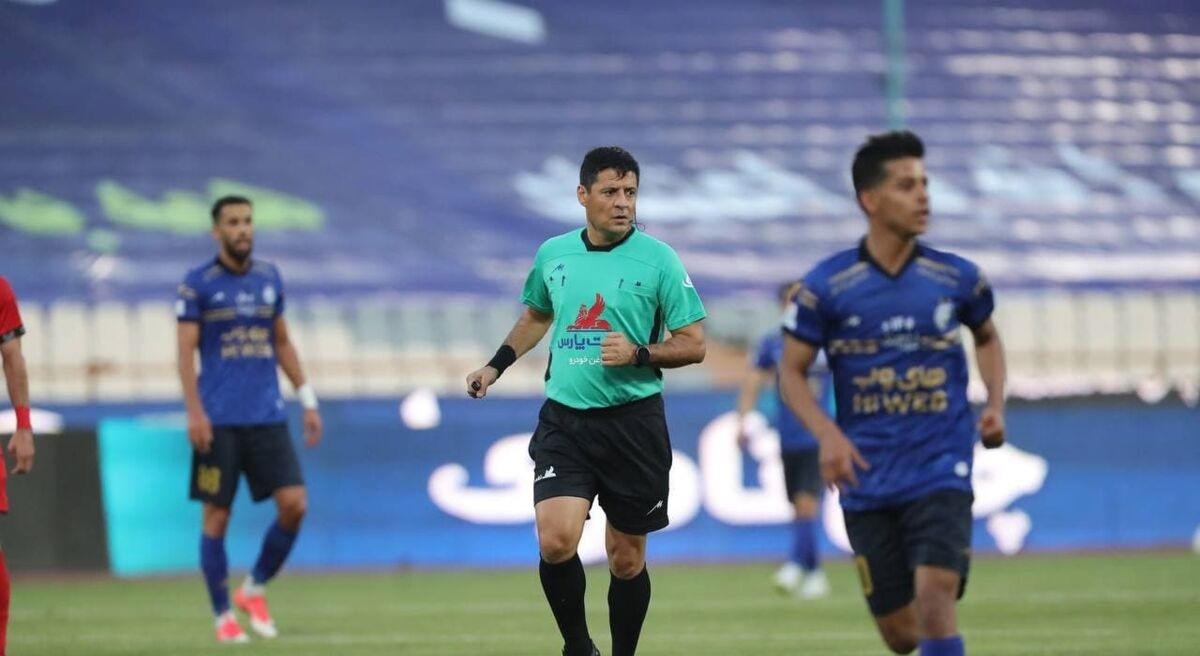 علیرضا فغانی تایید کرد: پنالتی استقلال در دربی سوخت علیرضا فغانی تایید کرد: پنالتی استقلال در دربی سوخت