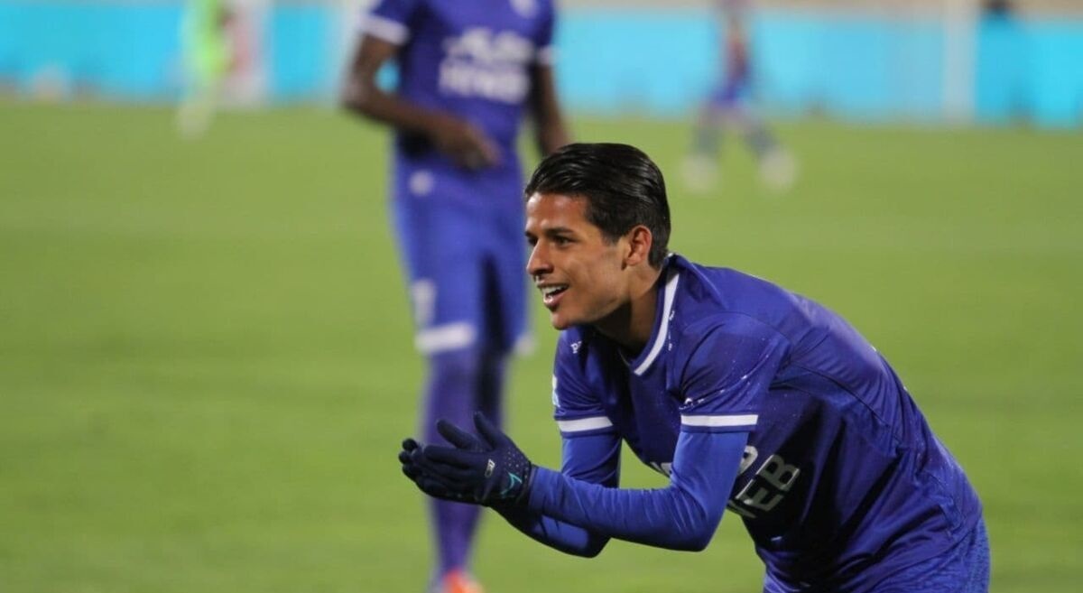 این ستاره استقلال راهکار گلزنی به پارس جنوبی جم را بلد است این ستاره استقلال راهکار گلزنی به پارس جنوبی جم را بلد است