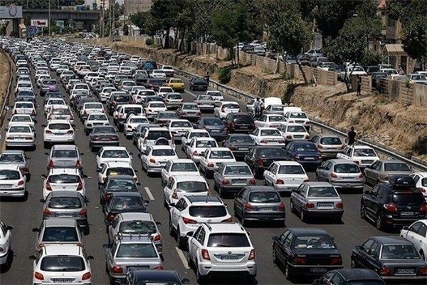 اعتراض مازندرانی‌ها به یک‌طرفه شدن پرتکرار جاده چالوس