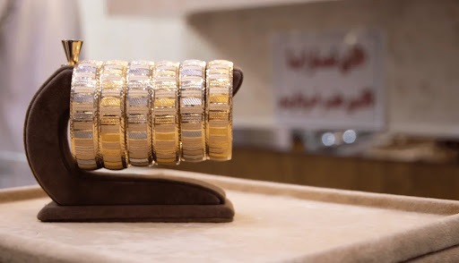 4 پیش بینی از قیمت طلا و سکه/ طلای جهانی بازار ایران را حرکت می‌دهد؟