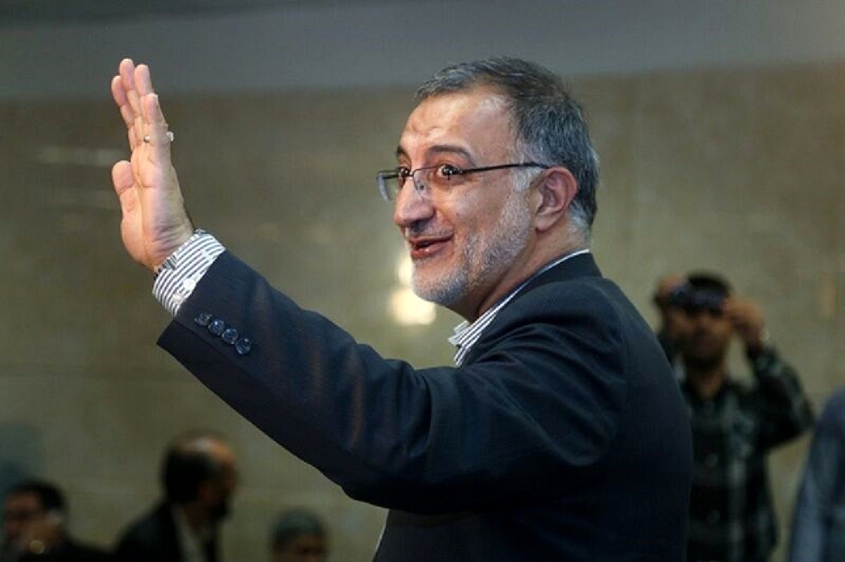 زاکانی هم مثل احمدی‌نژاد قهر کرده و خانه نشین شده است؟