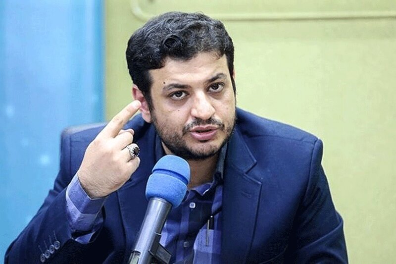 ظهور یک رقیبِ زن برای رائفی‌پور