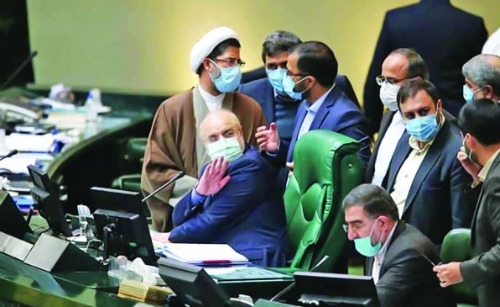 دستپخت پايداري زير سايه ضعف قاليباف