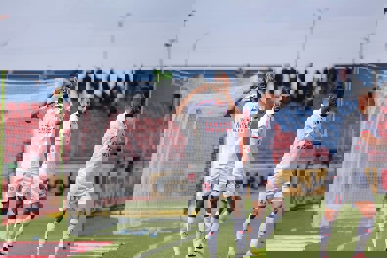 yaeyevfb0