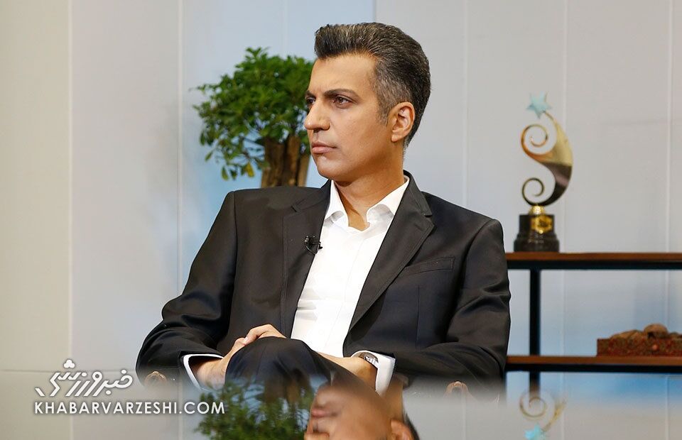 فردوسی پور: گل قهرمانی پرسپولیس آفساید بود/ اگر VAR بود همه چیز تغییر میکرد فردوسی پور: گل قهرمانی پرسپولیس آفساید بود/ اگر VAR بود همه چیز تغییر میکرد