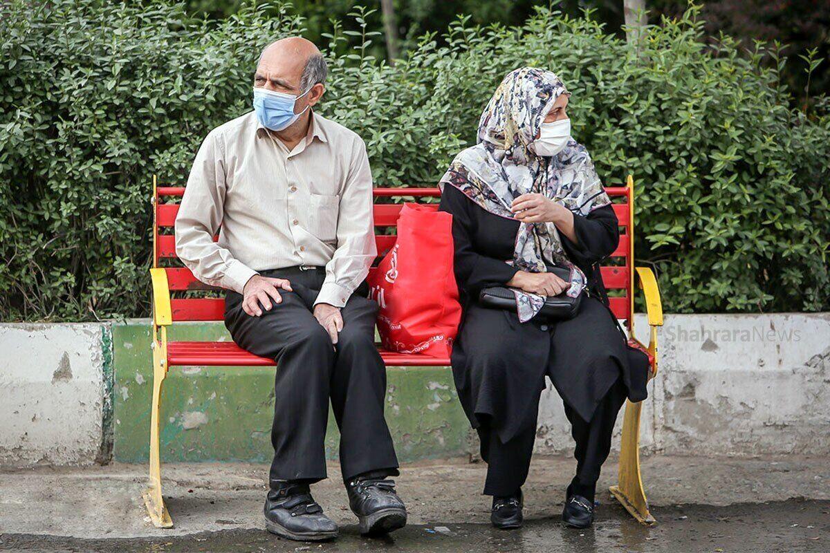 بلایی که هر ماه سر بازنشستگان و مستمری بگیران می آید