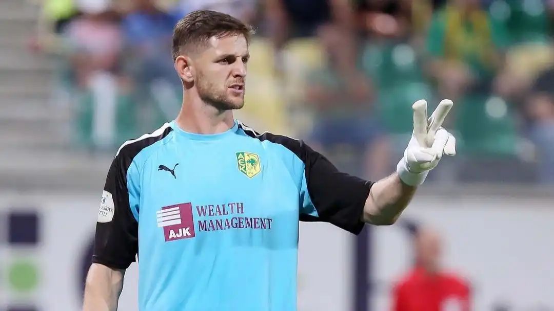 فردوسیپور، نام دروازهبان جدید استقلال را لو داد