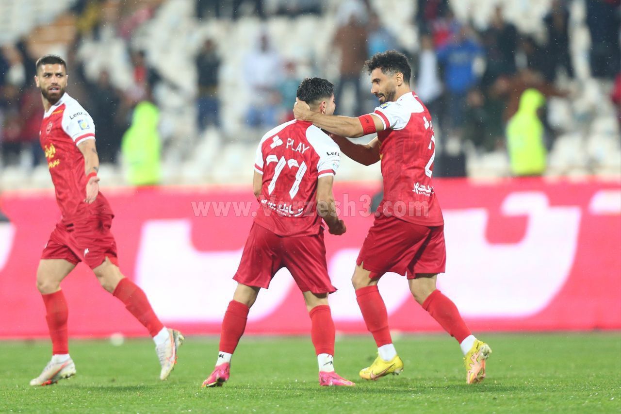 اورونوف از فهرست بزرگسال پرسپولیس خارج شد!