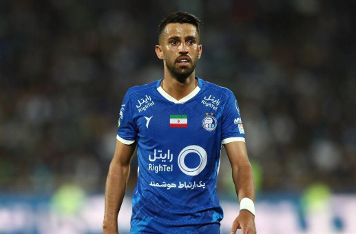 عامل عذاب طرفداران استقلال، در این تیم ماندنی شد!