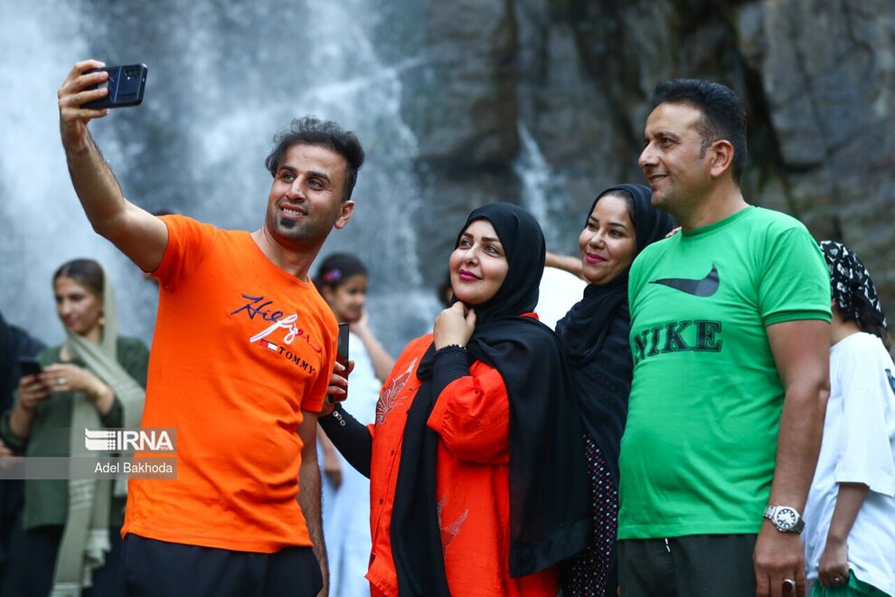 تصاویری از تفریح تابستانه ایرانی‌ها در گنجنامه