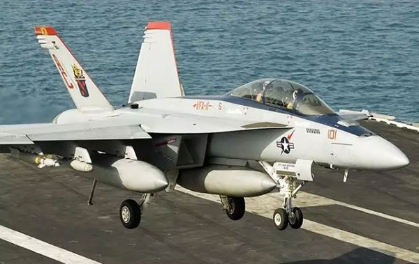 هزینه تولید جنگنده F-18 سوپر هورنت آمریکا چقدر است؟