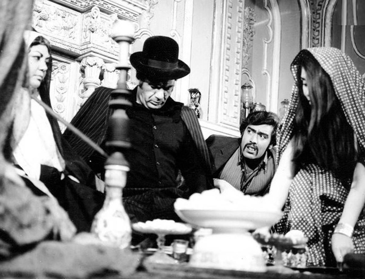 عکس/ «حمیده خیرآبادی و ناصر ملکمطیعی» در پشت صحنۀ فیلم «کاکو»؛ ۵۳ سال قبل عکس/ «حمیده خیرآبادی و ناصر ملکمطیعی» در پشت صحنۀ فیلم «کاکو»؛ ۵۳ سال قبل