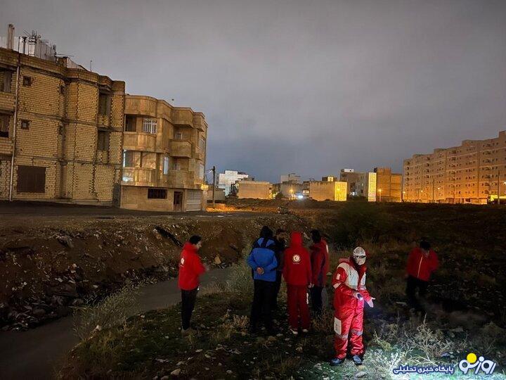 مفقود شدن یک کودک ۸ ساله در سیلاب ایلام / ۶ تیم عملیاتی هلال‌احمر در حال جستجو برای یافتن کودک