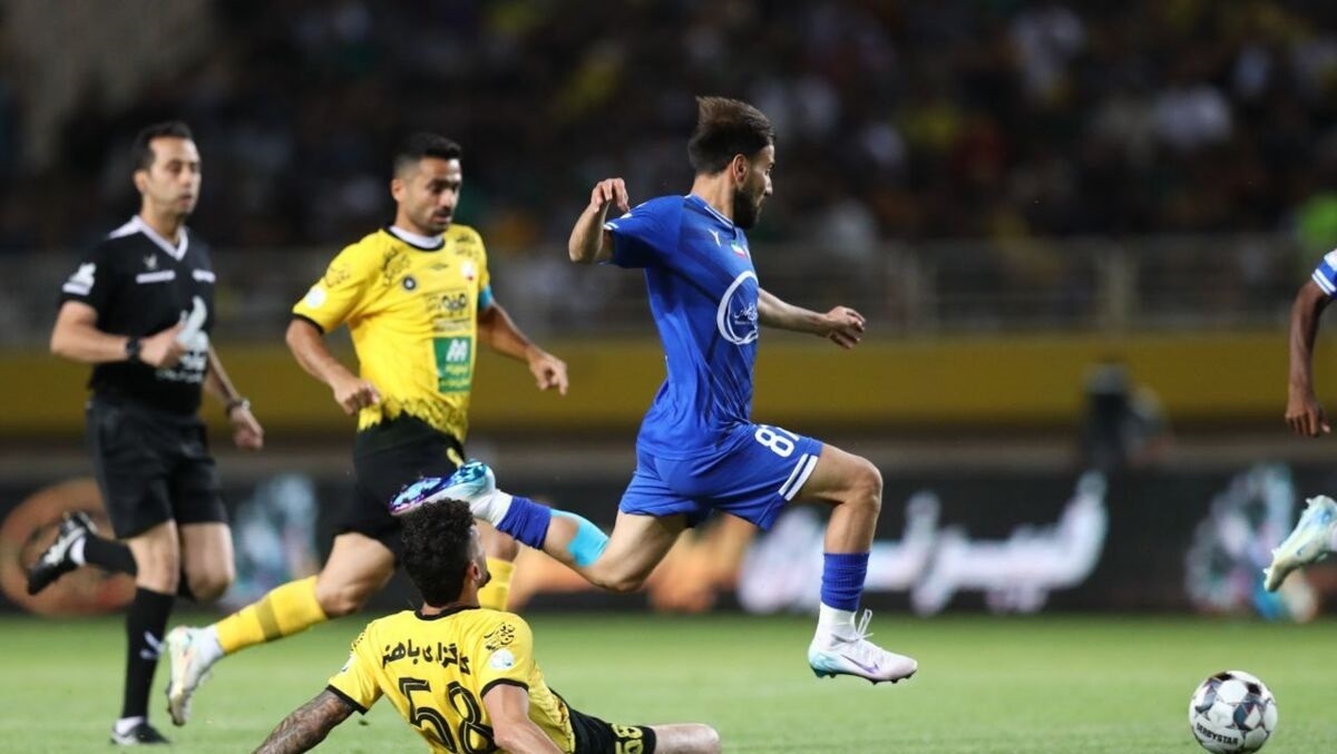 استقلال - سپاهان با ۶۰ هزار تماشاگر! استقلال - سپاهان با ۶۰ هزار تماشاگر!