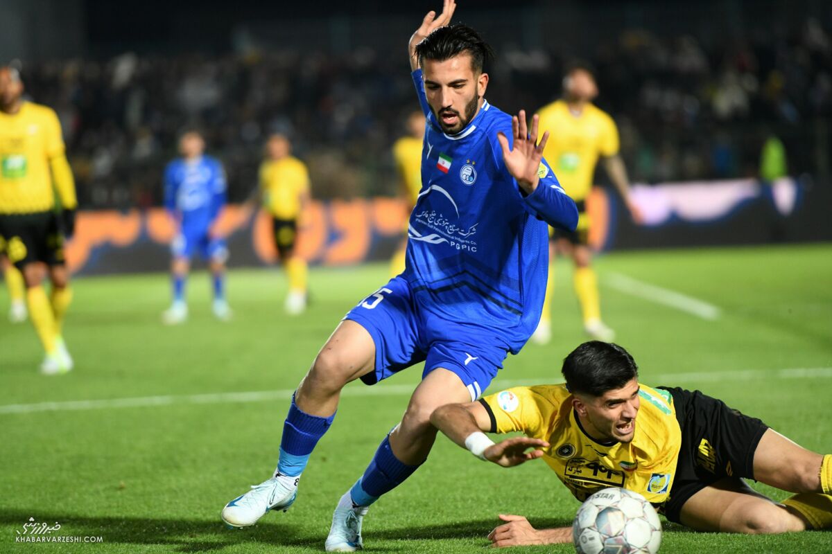 کار سخت سحرخیزان و خط حمله آبی‌ها/ هرچقدر سپاهان سخت گل می‌خورد استقلال برعکس!