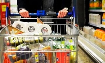 جدول جدید قیمت کالاهای اساسی منتشر شد/ قیمت روغن، برنج تخممرغ و گوشت چه تغییری کرد؟ جدول جدید قیمت کالاهای اساسی منتشر شد/ قیمت روغن، برنج تخممرغ و گوشت چه تغییری کرد؟