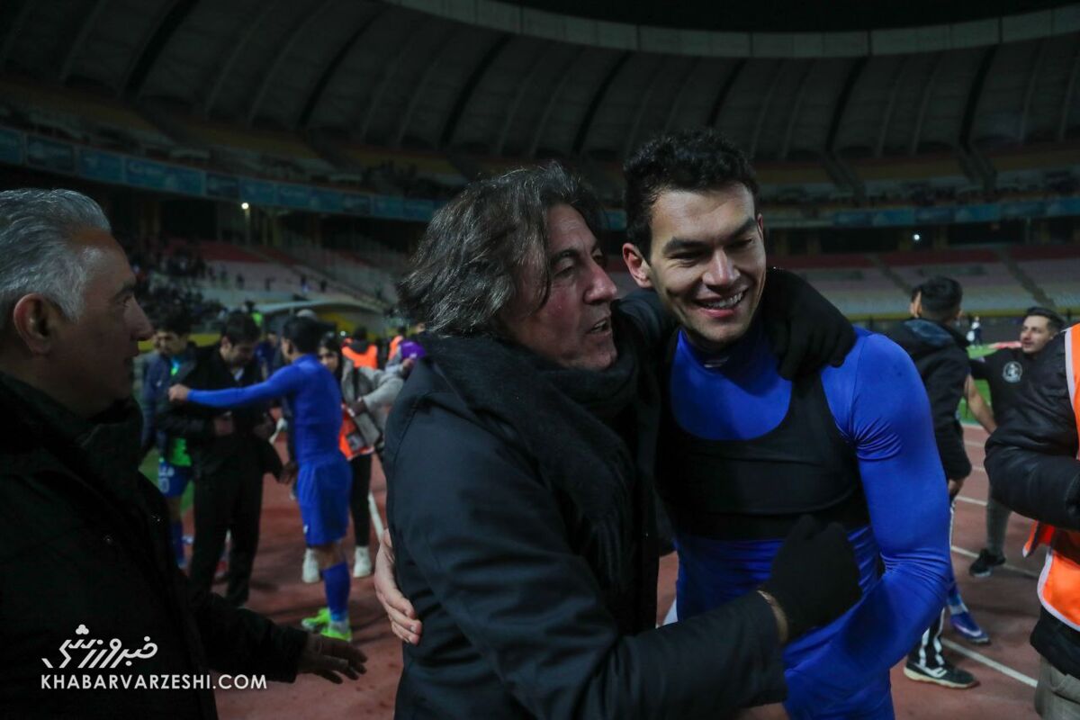 آشورماتوف درباره گل به خودی: اگر توپ را نمیزدم، مهاجم سپاهان میزد آشورماتوف درباره گل به خودی: اگر توپ را نمیزدم، مهاجم سپاهان میزد