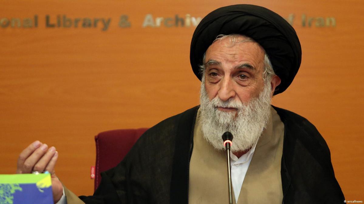 نامه آیتالله ناظمزاده به پزشکیان: مردم وقتی جانشان به لب میرسد به خیابان میآیند نامه آیتالله ناظمزاده