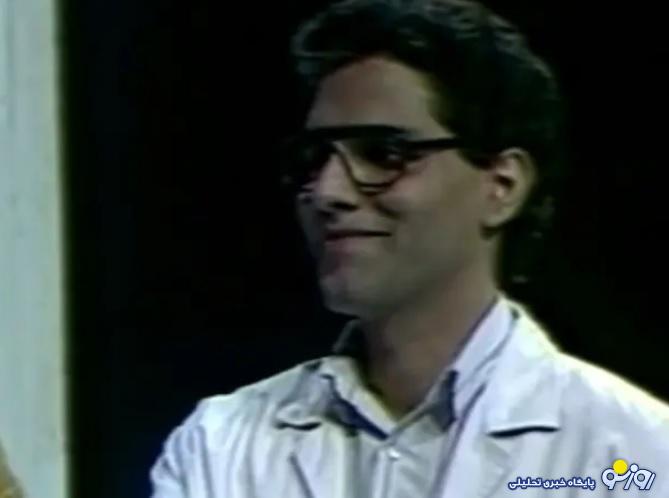 چهرۀ مهران مدیری در ۲۶ سالگی چهرۀ مهران مدیری در ۲۶ سالگی