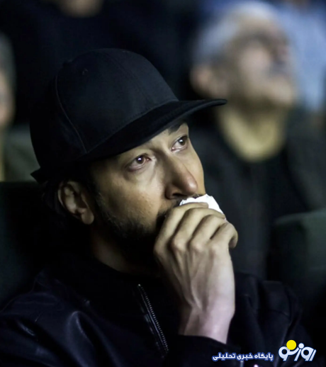 اشک‌های بازیگر سریال پایتخت در مراسم یکی از جانباختگان دی ماه