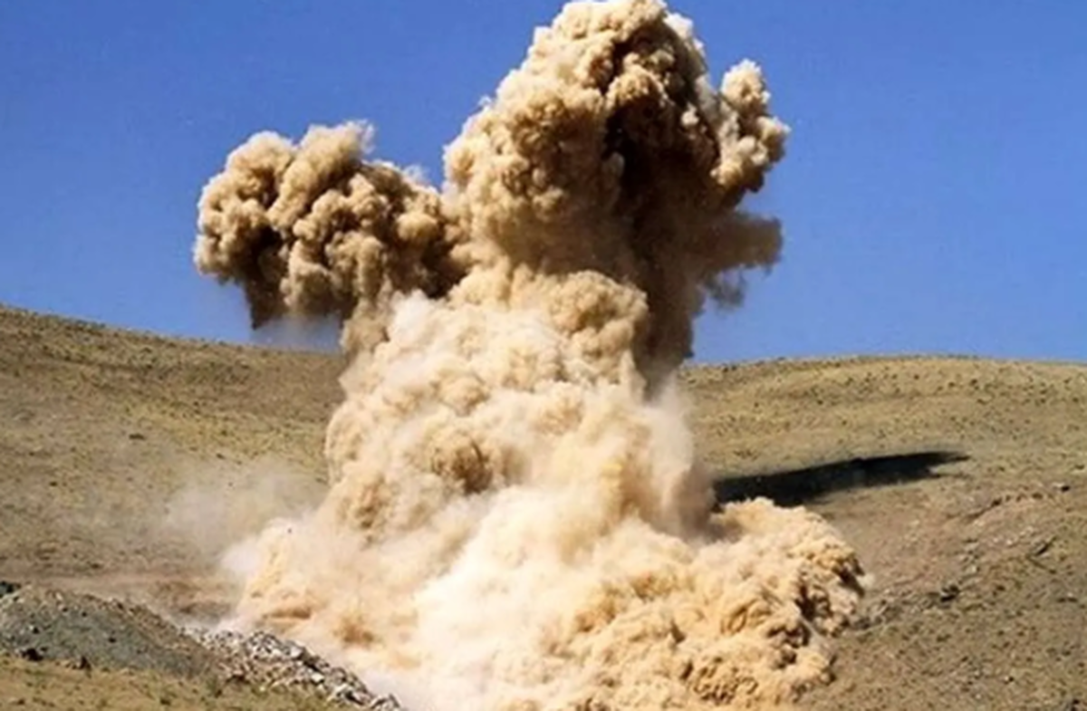 شنیده شدن انفجارهای پیاپی در کرج/ ماجرا چیست؟ شنیده شدن انفجارهای پیاپی در کرج/ ماجرا چیست؟