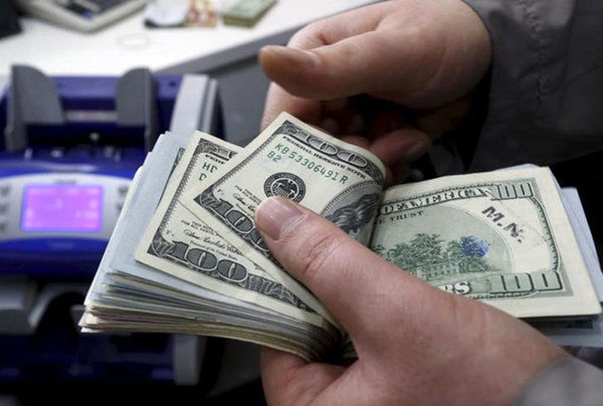 قیمت دلار و یورو امروز ۱۳ اردیبهشت/روز حساس بازار ارز؛ آماده باش در بازار دلار