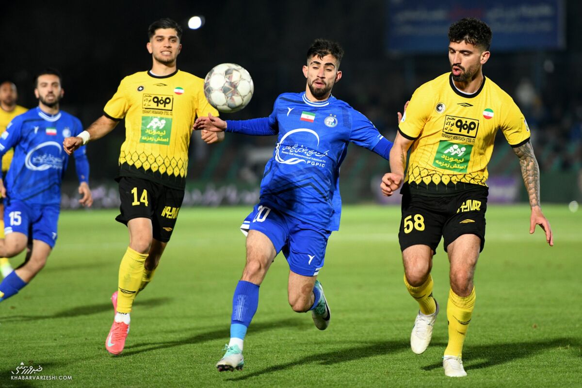 آمار تقابل استقلال و سپاهان؛ طلایی پوشان، دست بالاتر را دارند آمار تقابل استقلال و سپاهان؛ طلایی پوشان، دست بالاتر را دارند