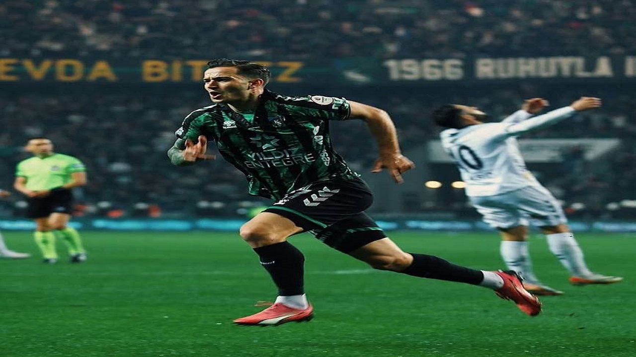 کارتال برای جذب مهاجم ترکیهای دست به کار شد کارتال برای جذب مهاجم ترکیهای دست به کار شد