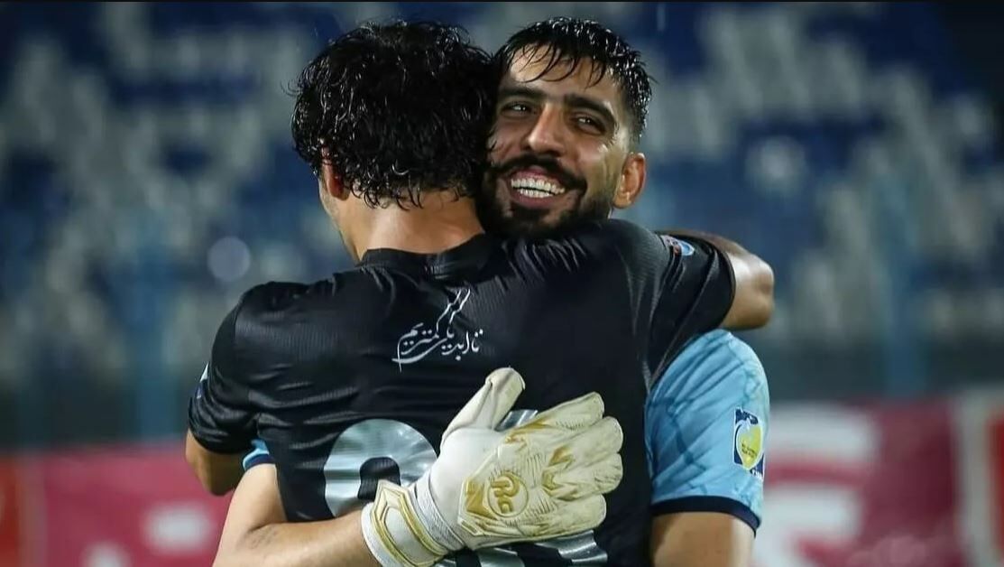 فرعباسی و حسینی آری؛ گلر خارجی؟ / آخرین جزییات پیرامون خط دروازه استقلال! فرعباسی و حسینی آری؛ گلر خارجی؟ / آخرین جزییات پیرامون خط دروازه استقلال!