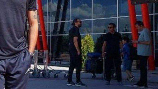 کارتال رفت اما مترجمش هنوز هست! کارتال رفت اما مترجمش هنوز هست!