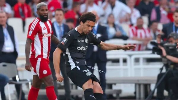 کاپیتان بیفوما، ارزانتر از تیوی در پرسپولیس! کاپیتان بیفوما، ارزانتر از تیوی در پرسپولیس!