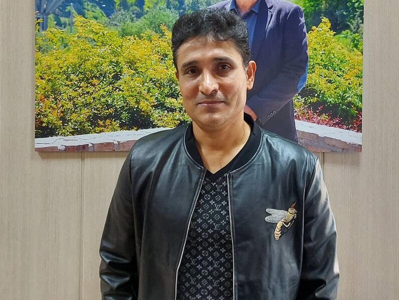 موضع تند یک استقلالی علیه مجتبی جباری؛یادت نرود همین پیشکسوتان حمایتت کردند تا سرمربی استقلال شوی موضع تند یک استقلالی علیه مجتبی جباری؛یادت نرود همین پیشکسوتان حمایتت کردند تا سرمربی استقلال شوی