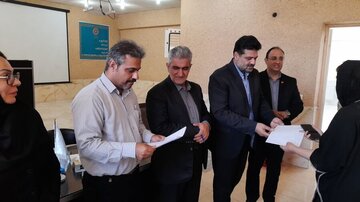 واگذاری ۲۴ قطعه زمین به مددجویان بهزیستی گرمسار در قالب نهضت ملی مسکن