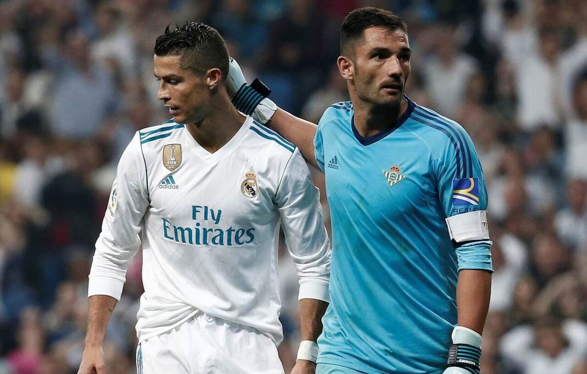 مخالفت ساپینتو با درخواست گلر اسپانیایی استقلال مخالفت ساپینتو با درخواست گلر اسپانیایی استقلال