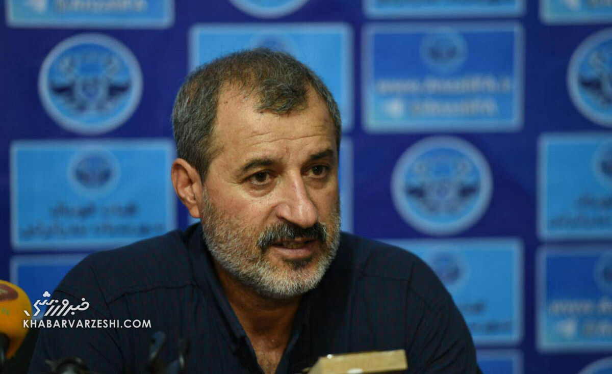  مایلی کهن: عباس عراقچی صادقانه و با خلوص نیت حرف زد/ پرسپولیس نگران نباشد، در هفته ششم به هیچ تیمی جام نمی‌دهند/ ما دشمن استقلال نیستیم