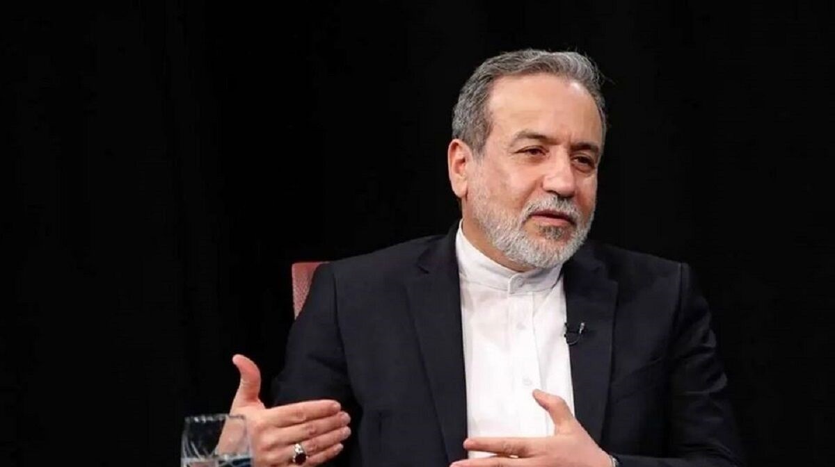 واکنش عباس عراقچی به اعتراض استقلالی‌ها: لذت فوتبال در کری‌خواندن است