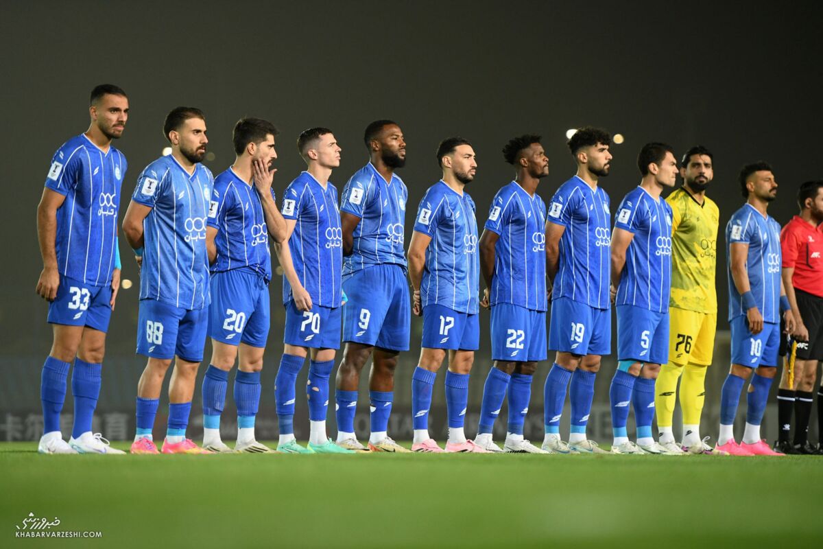 استقلال قربانی دلالها و بازیکنان بیکیفیت شد! استقلال قربانی دلالها و بازیکنان بیکیفیت شد!
