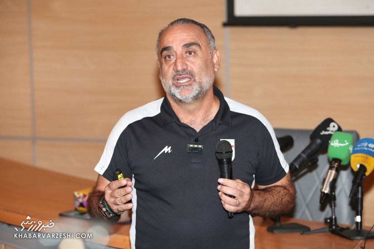 درویش و عبدی پای میز مذاکره/ مربی جدید در باشگاه پرسپولیس درویش و عبدی پای میز مذاکره/ مربی جدید در باشگاه پرسپولیس