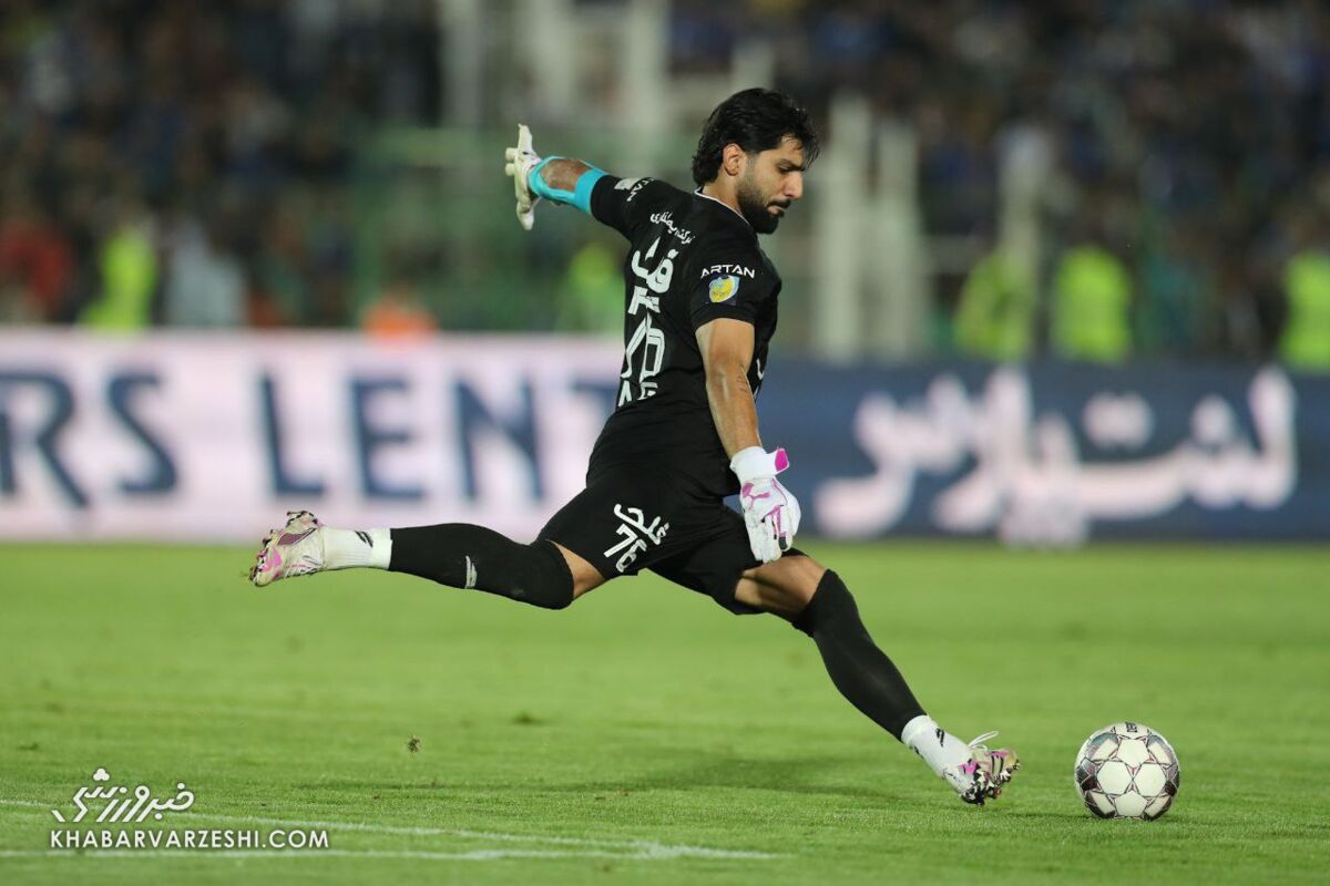 برد استقلال با دوپینگ بازیکن این تیم همراه شد برد استقلال با دوپینگ بازیکن این تیم همراه شد