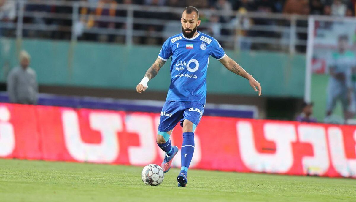 بازگشت روزبه چشمی به ترکیب استقلال؛ آماده حضور در دیدار برابر الوحدات بازگشت روزبه چشمی به ترکیب استقلال؛ آماده حضور در دیدار برابر الوحدات