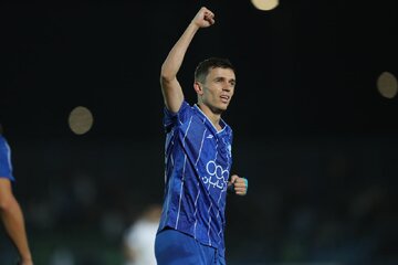 عکس | استوری طعنهآمیز ستاره استقلال/ له کردن بادکنک قرمز! عکس | استوری طعنهآمیز ستاره استقلال/ له کردن بادکنک قرمز!