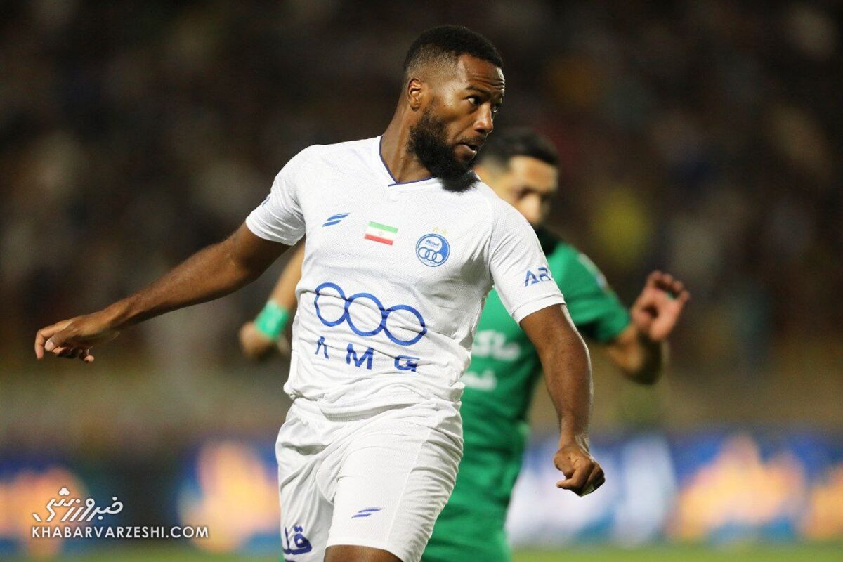 استقلال بازیکن راگبی خرید! استقلال بازیکن راگبی خرید!