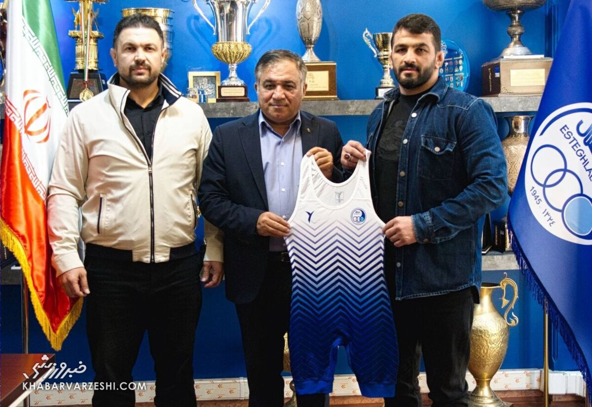 تاجرنیا: تیمهای زیادی خواهان حسن یزدانی بودند/ او در ۹۷ کیلوگرم کشتی خواهد گرفت تاجرنیا: تیمهای زیادی خواهان حسن یزدانی بودند/ او در ۹۷ کیلوگرم کشتی خواهد گرفت