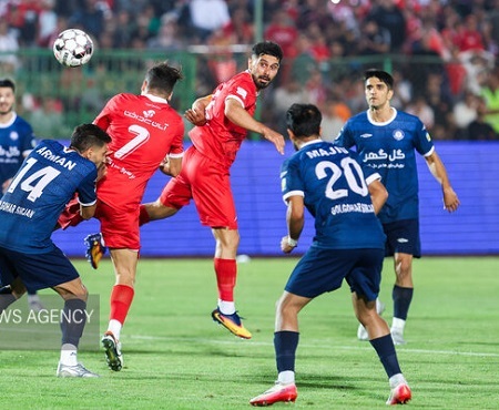 شوک به پرسپولیس جواب مثبت داد/ بازیکنی که از لیست «خروج» خارج شد! شوک به پرسپولیس جواب مثبت داد/ بازیکنی که از لیست «خروج» خارج شد!