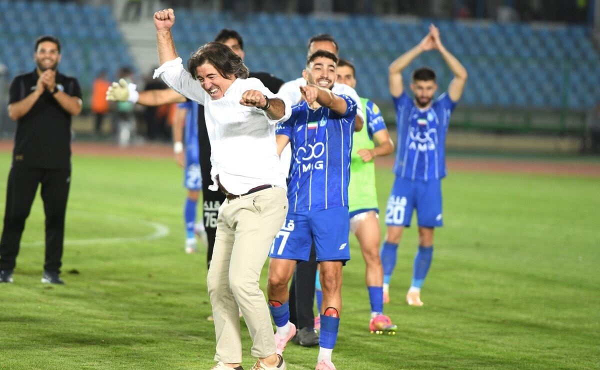 پرسپولیس از حالا زیر ذرهبین ساپینتو؛ یک مسابقه با ۲ هدف پرسپولیس از حالا زیر ذرهبین ساپینتو؛ یک مسابقه با ۲ هدف